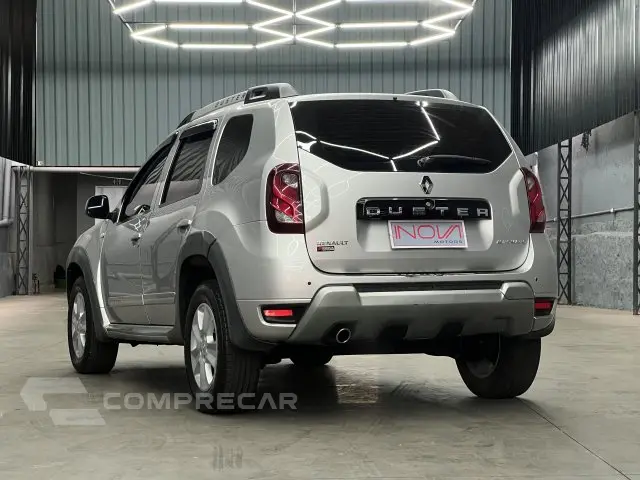 DUSTER - 2.0 DYNAMIQUE 4X2 16V 4P AUTOMÁTICO