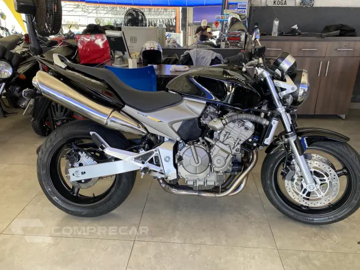 CB 600F HORNET