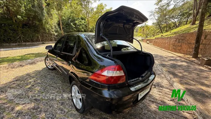 PRISMA 1.4 MPFI MAXX 8V FLEX 4P MANUAL