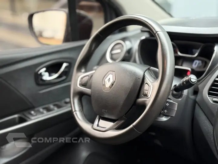 CAPTUR Life 1.6 16V Flex 5p Aut.