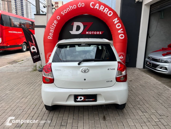 ETIOS 1.5 XS 16V