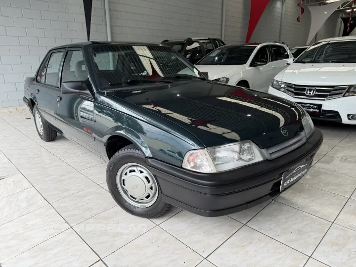 MONZA 2.0 EFI GL 8V