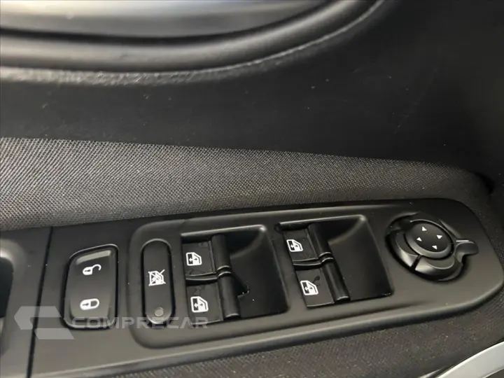 RENEGADE 1.8 16V FLEX 4P AUTOMÁTICO