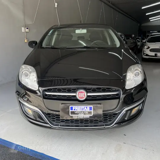 Bravo ESSENCE Dualogic 1.8 Flex 16V 5p