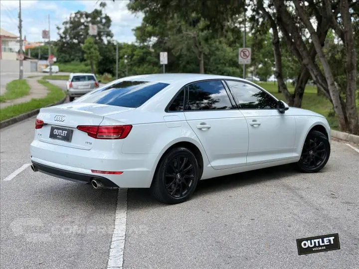 A4 2.0 TFSI ATTRACTION GASOLINA 4P S TRONIC