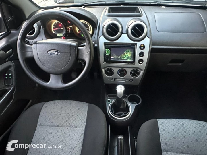 FIESTA 1.0 MPI Class Hatch 8V