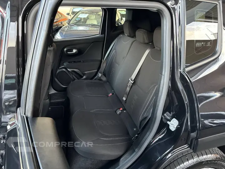 Renegade Sport Altitude 1.3 TB Flex Aut.