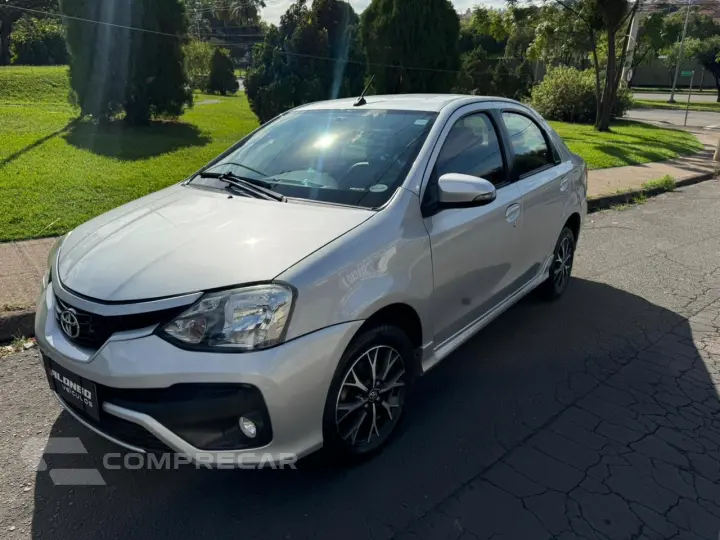 Etios 1.5 Platinum Automático