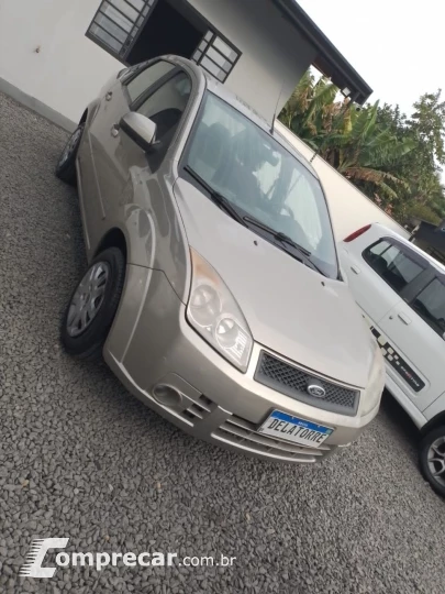 Fiesta Sedan 1.6 4P FLEX