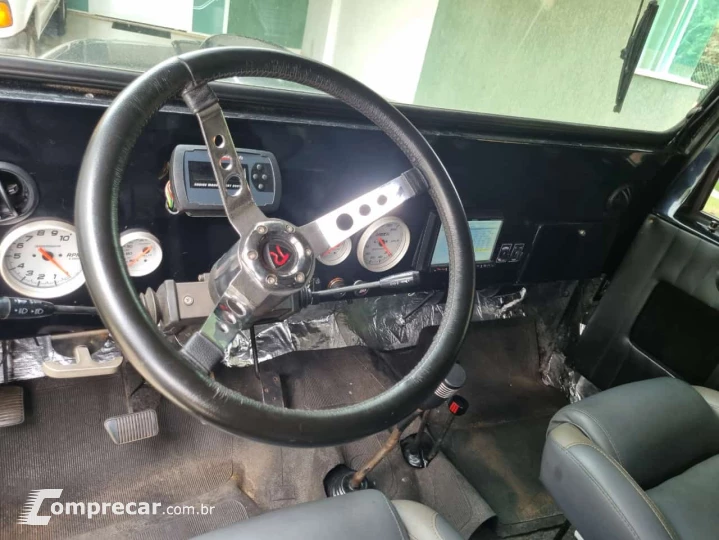 JEEP 2.2 Cj-6 4X4 8V