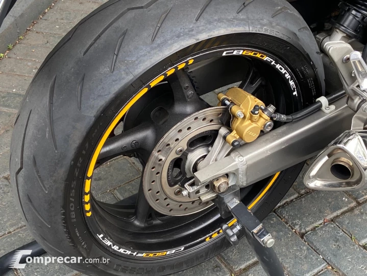 CB 600F HORNET