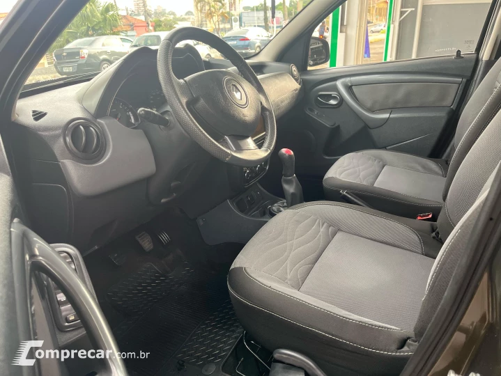 DUSTER 1.6 Tech Road 4X2 16V