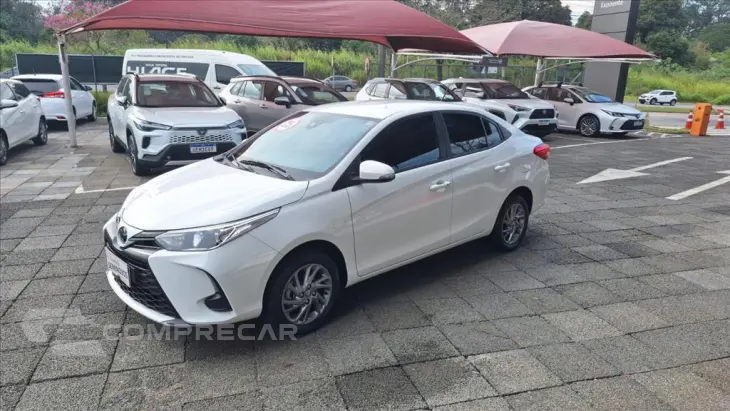 YARIS 1.5 16V FLEX SEDAN XS MULTIDRIVE