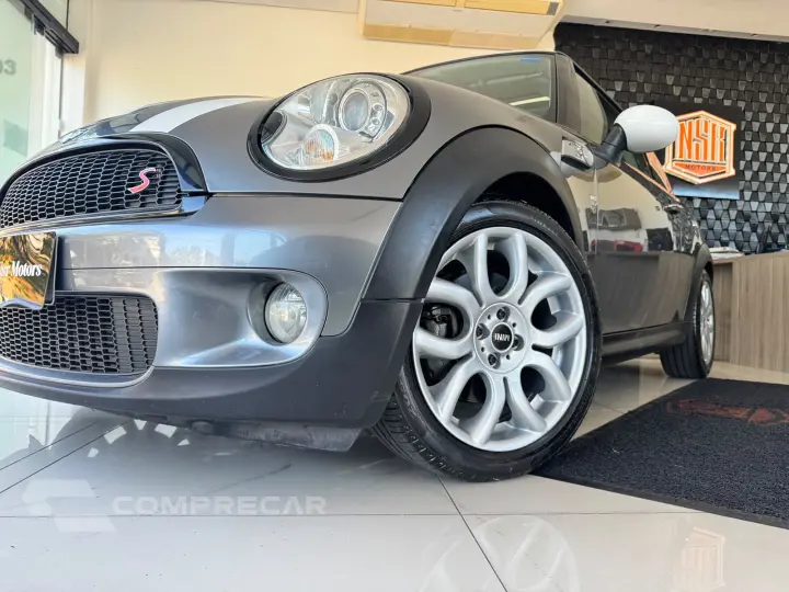COOPER 1.6 S 16V TURBO GASOLINA 2P AUTOMÁTICO