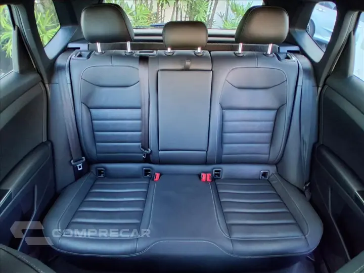 TAOS 1.4 250 TSI TOTAL FLEX HIGHLINE AUTOMÁTICO