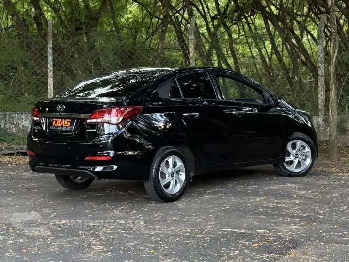 HB20S 1.6 COMFORT PLUS 16V FLEX 4P AUTOMÁTICO