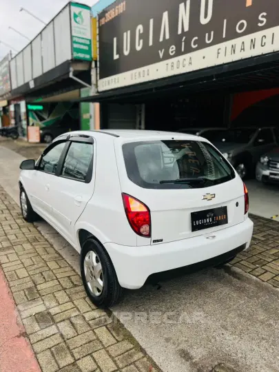 CELTA 1.0 MPFI LT 8V