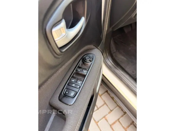 TORO 1.3 TURBO 270 FLEX FREEDOM AT6