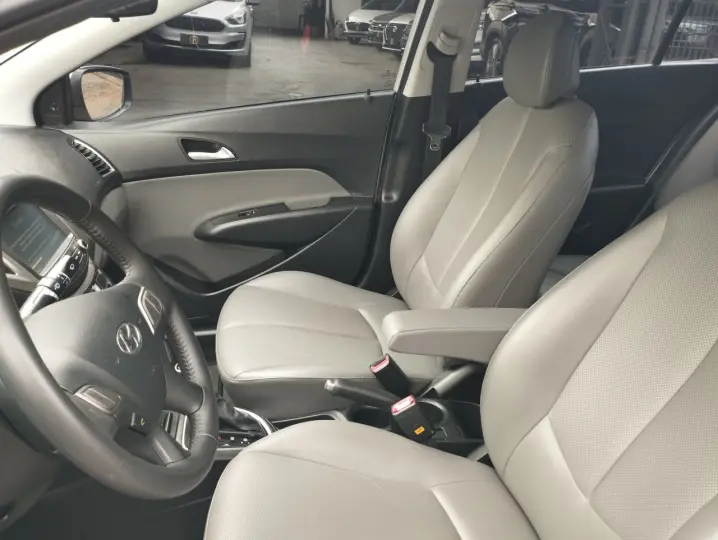 HB 20 Sedan 1.6 16V 4P FLEX PREMIUM AUTOMÁTICO