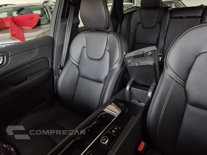 XC60 2.0 T8 PHEV PLUS AWD GEARTRONIC