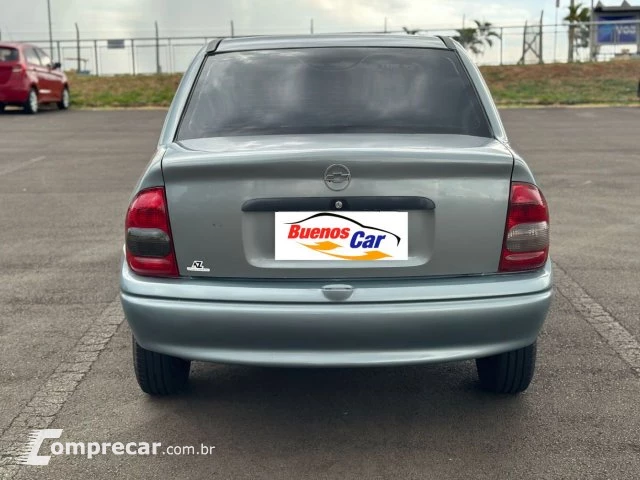 CLASSIC - 1.0 MPFI SPIRIT 8V 4P MANUAL