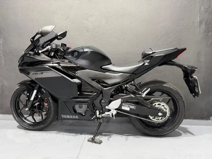 YZF-R3 ABS