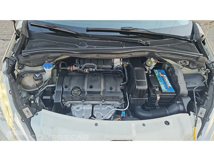 208 1.6 GRIFFE 16V FLEX 4P AUTOMÁTICO