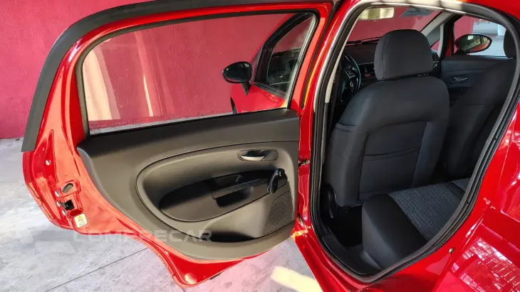 PUNTO 1.6 Essence 16V