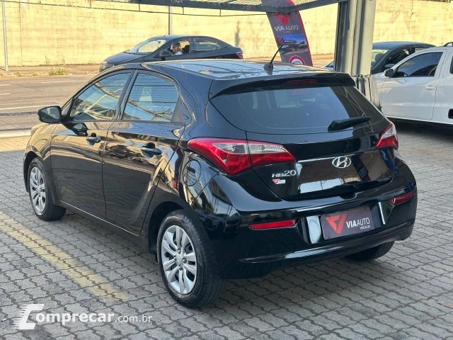 HB20 - 1.0 COMFORT PLUS 12V 4P MANUAL