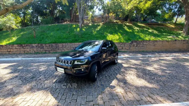 COMPASS 2.0 16V DIESEL LONGITUDE 4X4 AUTOMÁTICO