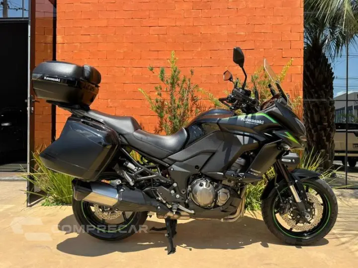 VERSYS 1000 GT