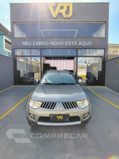 Pajero DAKAR/HPE 3.5 4x4 Flex 5p Aut.