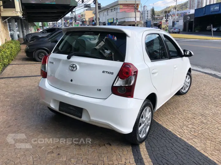 Etios 1.5 X Plus 16V Flex 4P Automático