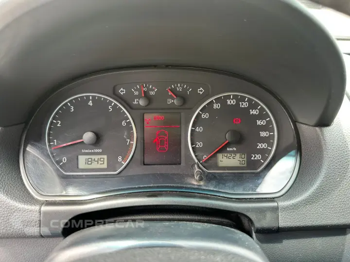 POLO SEDAN 1.6 MI 8V