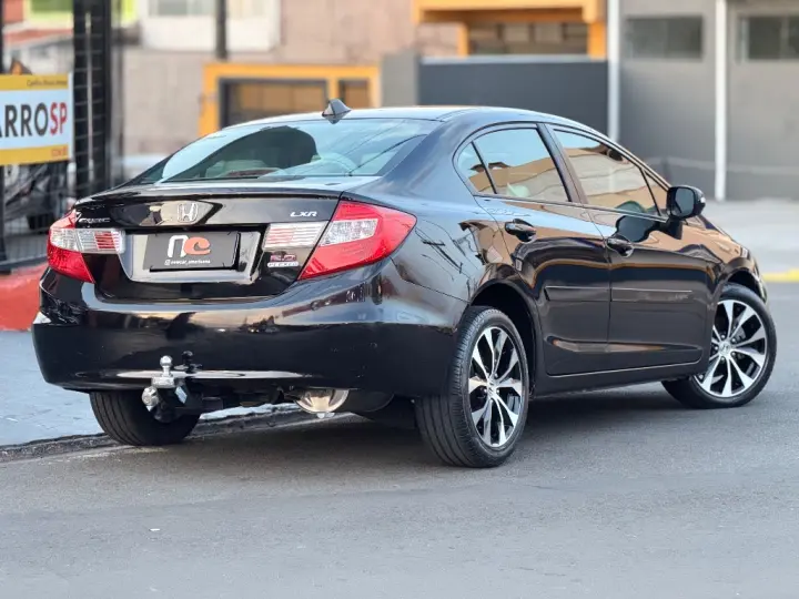 Civic Sedan LXR 2.0 Flexone 16V Aut. 4p