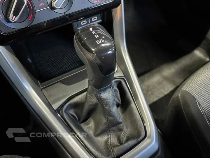 T-CROSS 1.0 200 TSI TOTAL FLEX AUTOMÁTICO