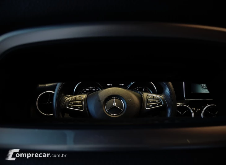 CLA 180 1.6 CGI 7g-dct