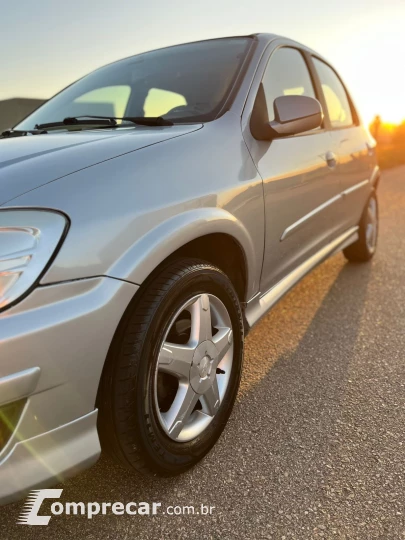 CELTA 1.0 MPFI Life 8V