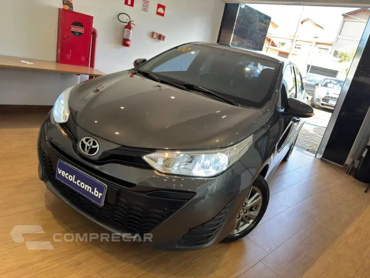 Yaris Hatch 1.5 16V 4P FLEX XLS CONNECT MULTIDRIVE AUTOMÁTIC