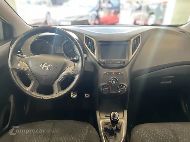 HB20X 1.6 16V STYLE HYUNDAI