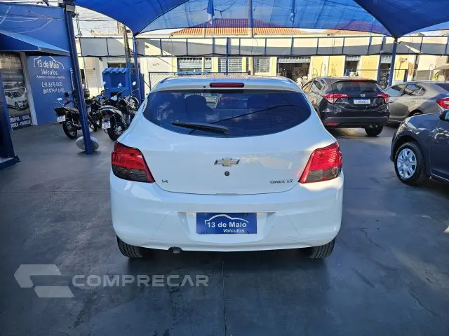 ONIX - 1.4 MPFI LT 8V 4P MANUAL