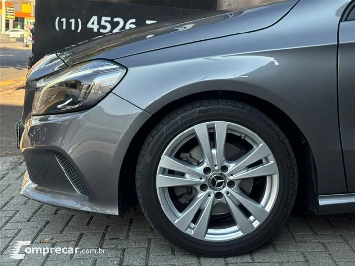 A 200 1.6 CGI 7g-dct