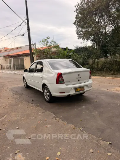 LOGAN 1.0 12V SCE Expression