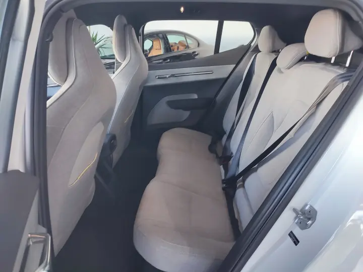 EX30 69 KW ELÉTRICO ULTRA