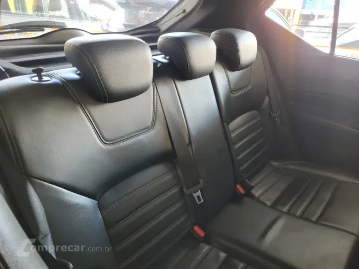 KICKS Exclusive 1.6 16V Flex Aut.