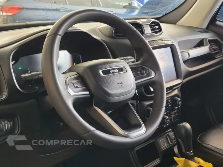 Renegade Long. T270 1.3 TB 4x2 Flex Aut.