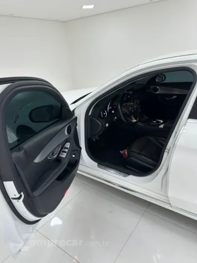 C 180 1.6 CGI Classic 16V Turbo