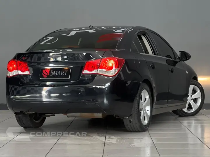 CRUZE 1.8 LT 16V FLEX 4P MANUAL