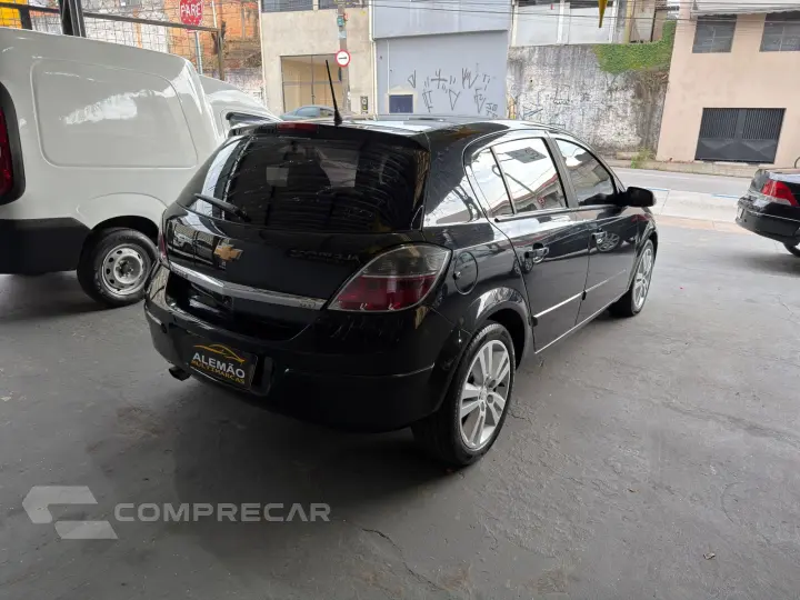 VECTRA 2.0 MPFI GT Hatch 8V