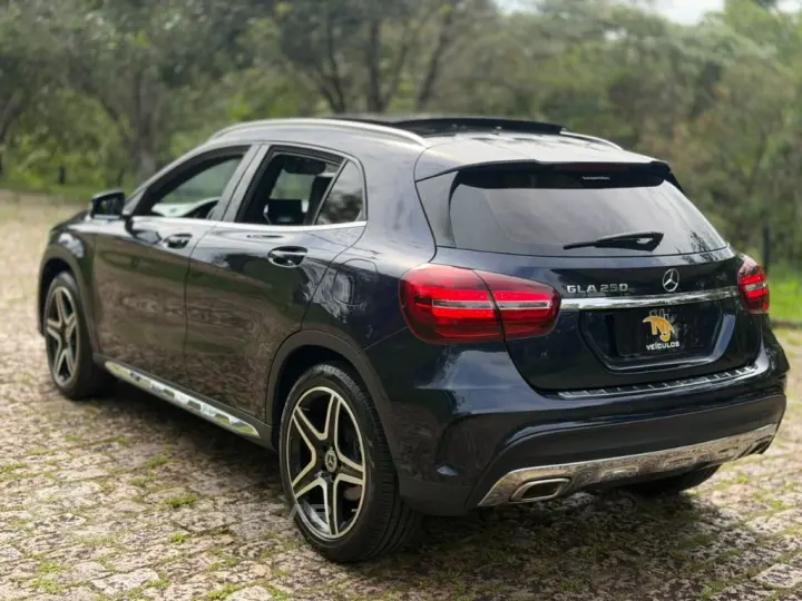 GLA-250 Sport 2.0 TB 16V 4x2  211cv Aut.